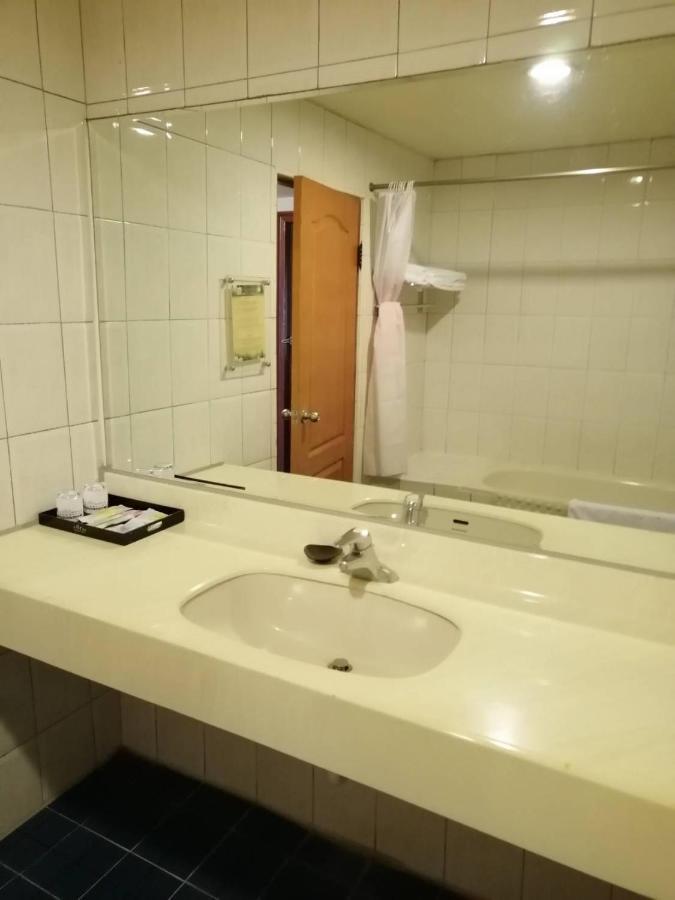 Nikaido Business Hotel Minxiong Exterior foto